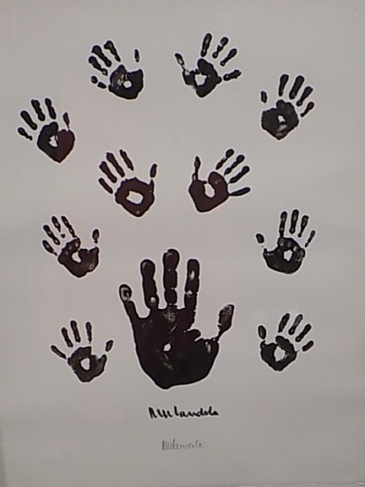 Madela Hands
